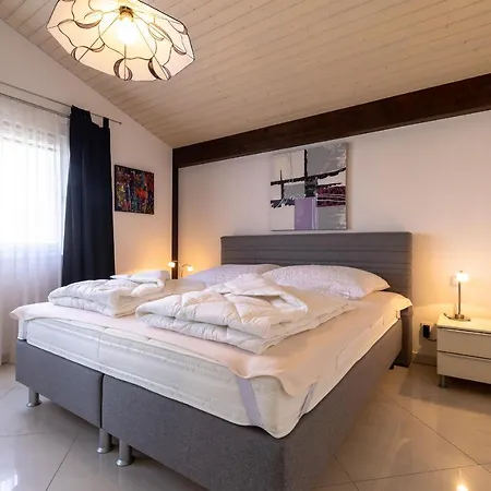 펜션 Ferienwohnpark Satteldachhaus Typ 9 Sd 65 *