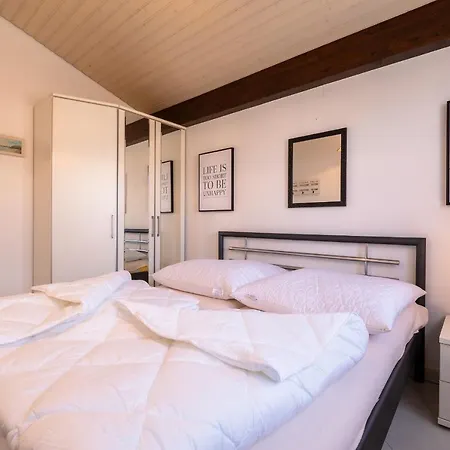 Vakantiehuis Ferienwohnpark Satteldachhaus Typ 9 Sd 65 Immenstaad am Bodensee